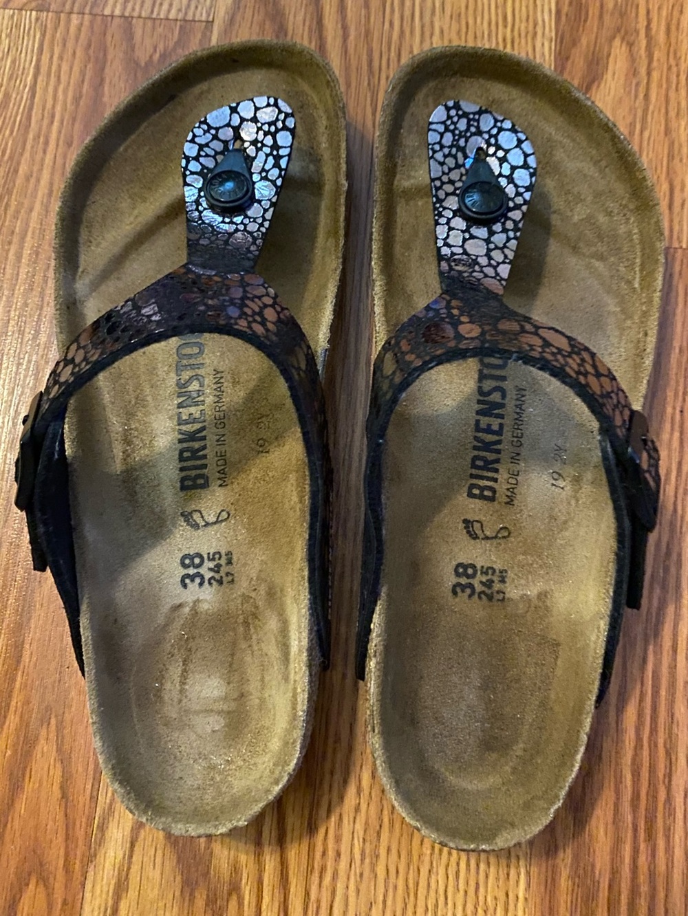 Birkenstock | Gizeh Thong Sandal | Metallic Stones Black | Size 38 / 7-7.5 - Picture 8 of 16